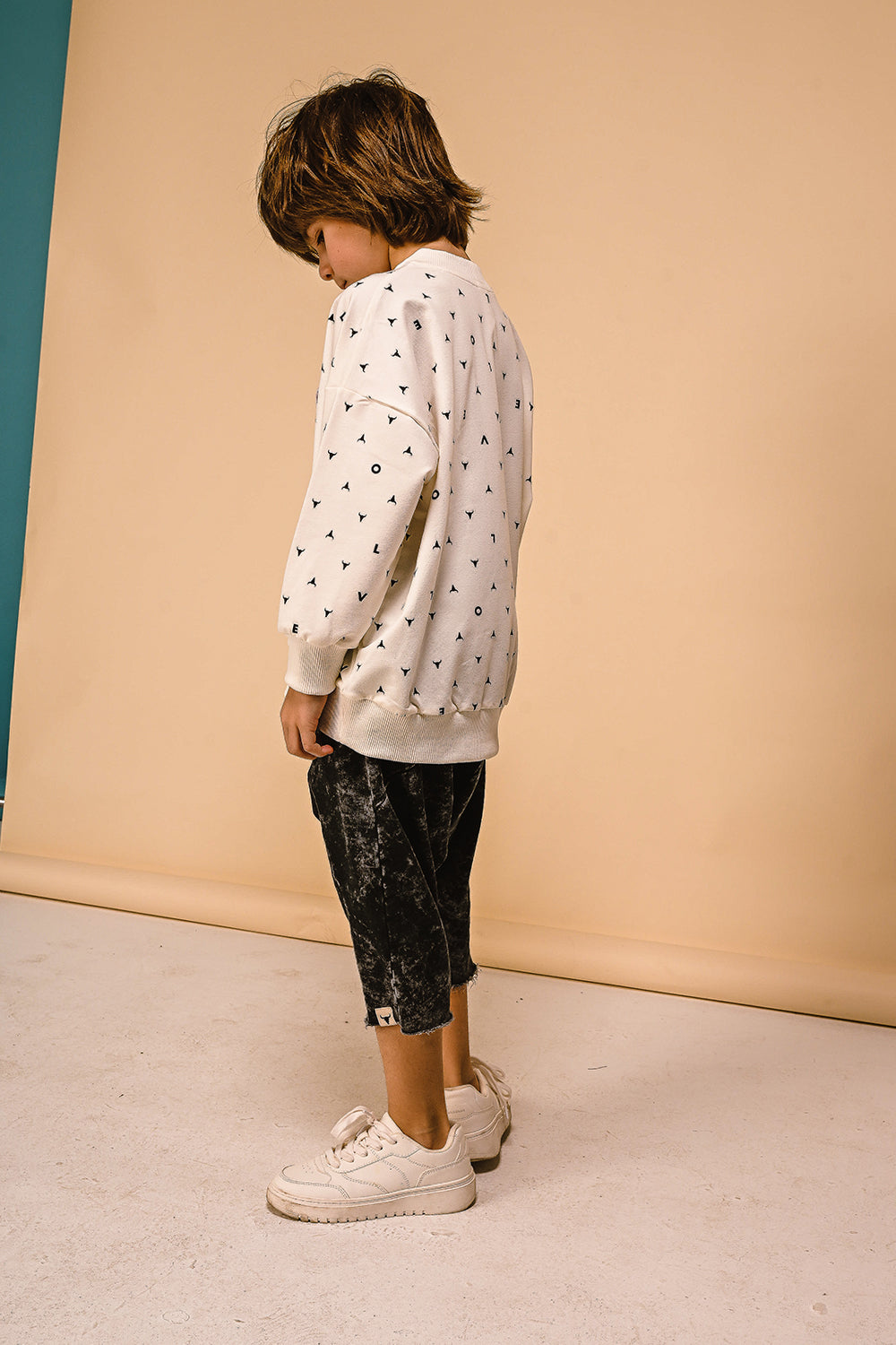 bluza dziecięca- LOVE SWEATSHIRT ecru/black