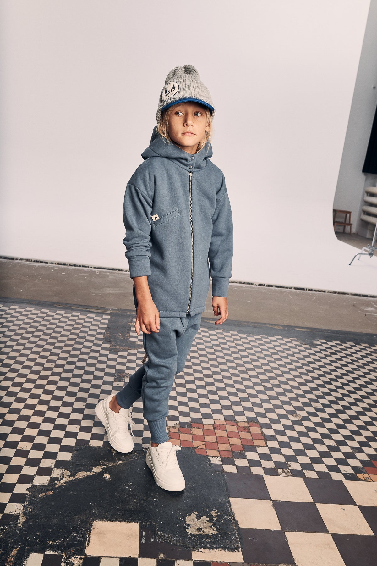 bluza dziecięca- ZIP CLASSIC HOODIE blue