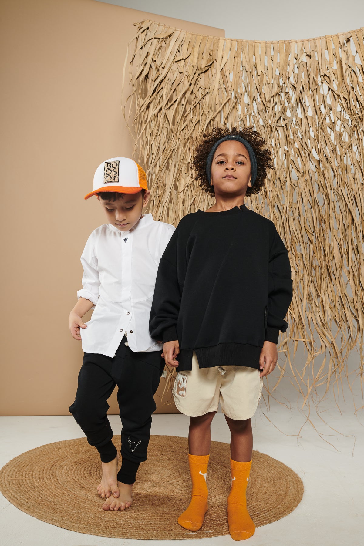 bluza dziecięca- BISON BLACK SWEATSHIRT black