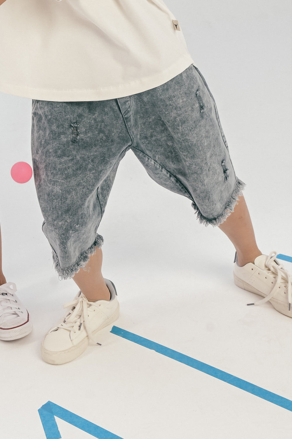 szorty dziecięce - JEANS ACID SHORTS graphite