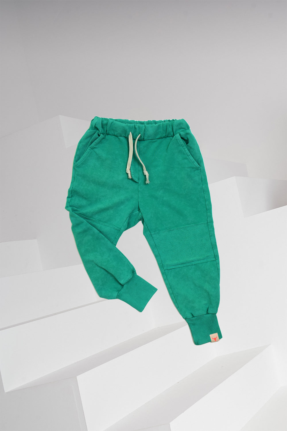 spodnie dziecięce - AMERALD PATCH PANTS