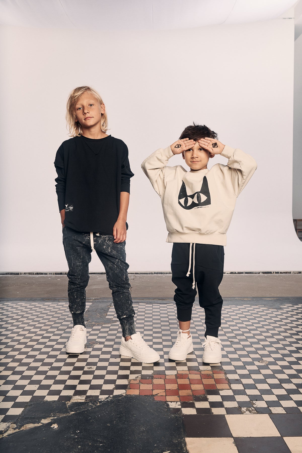 koszulka dziecięca- BLACK LONGSLEEVE black