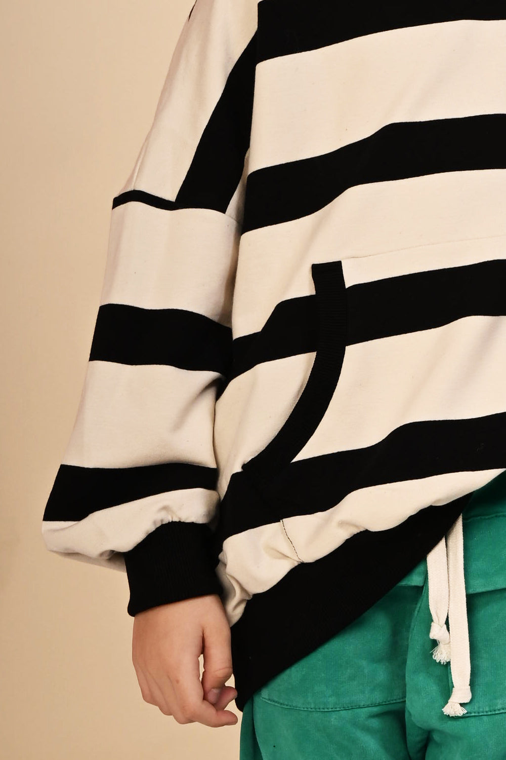 bluza dziecięca- STRIPED HOODIE black/beige