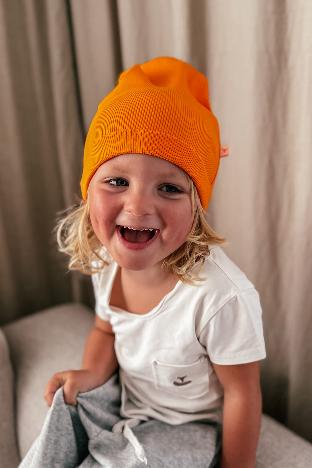 czapka dziecięca- RIBBING BEANIE orange