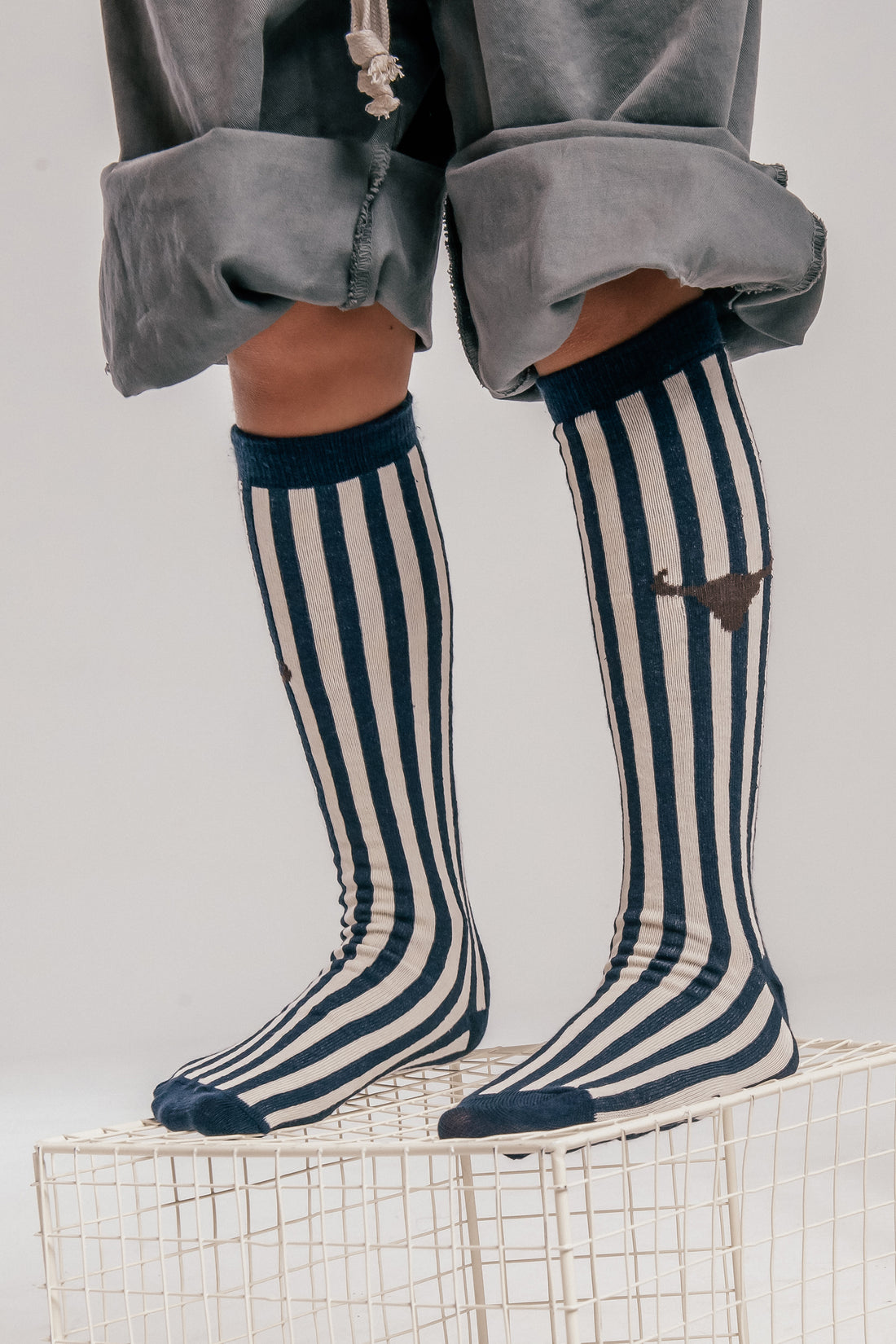 skarpetki dziecięce- STRIPED NAVY SOCKS