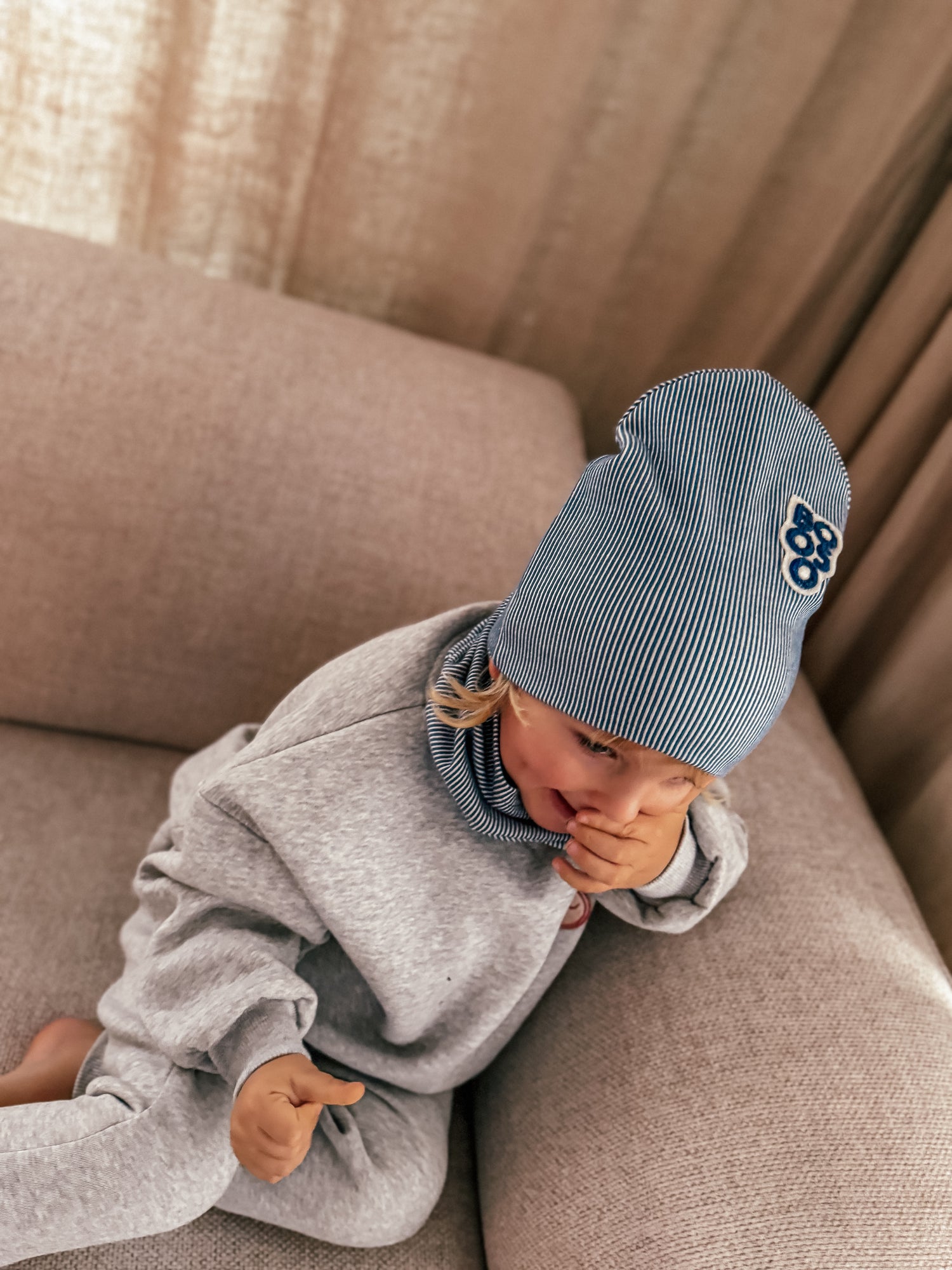 czapka dziecięca- STRIPE RIBBING BEANIE WINTER beige/blue