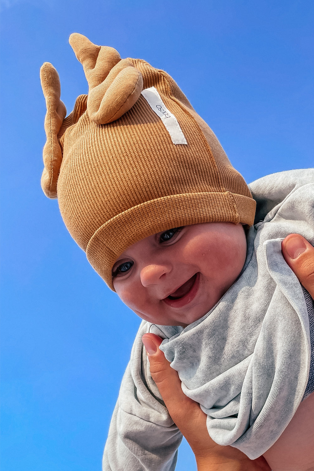 czapka dziecięca- RIBBING BEANIE WINGS camel