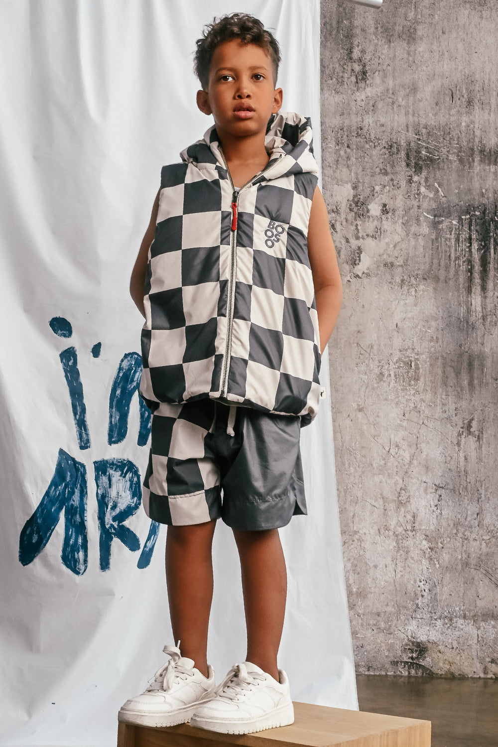 szorty dziecięce- DOUBLE NYLON CHECKED SHORTS beige/graphite