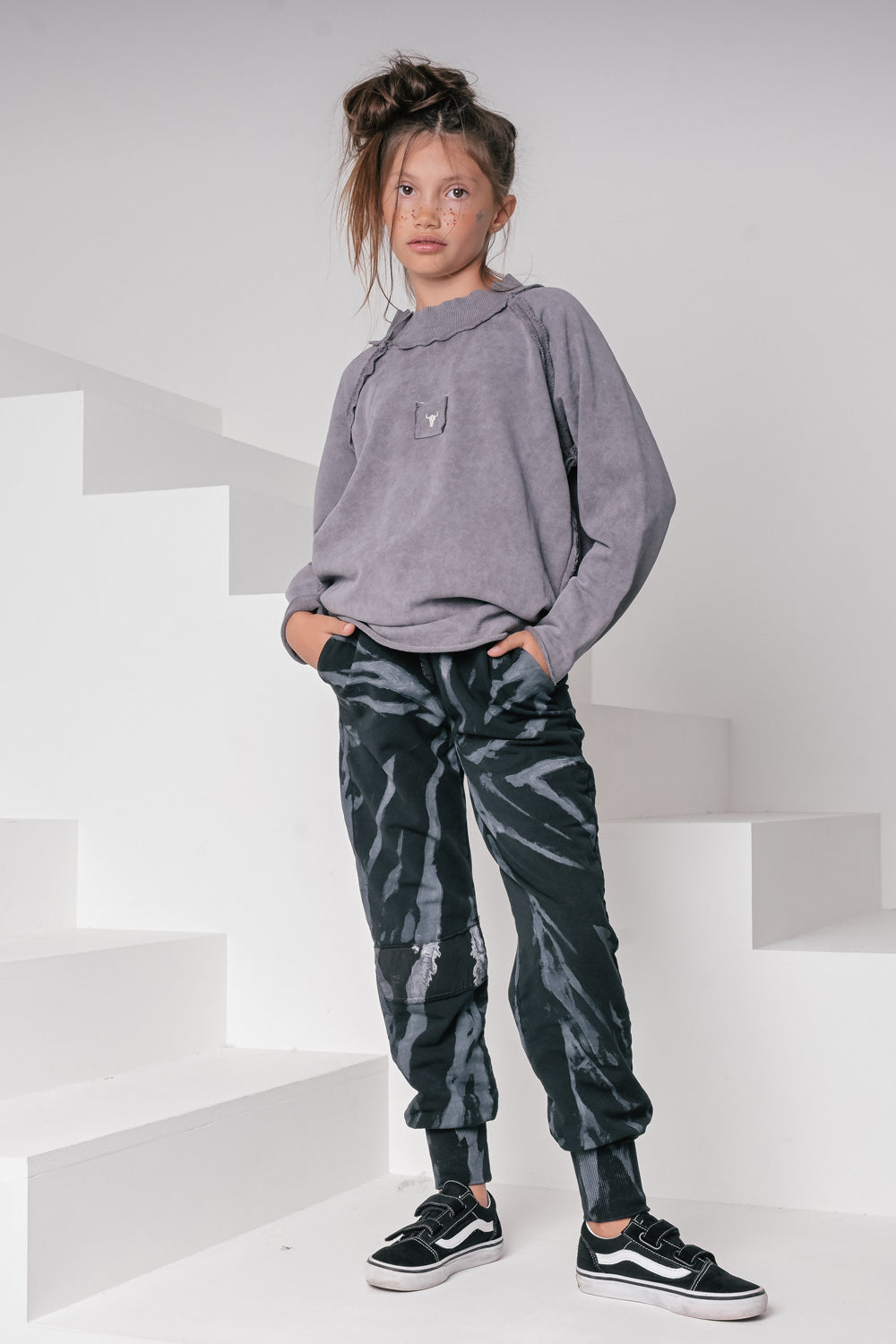 spodnie dziecięce - ZEBRA PATCH PANTS black/graphite zebra